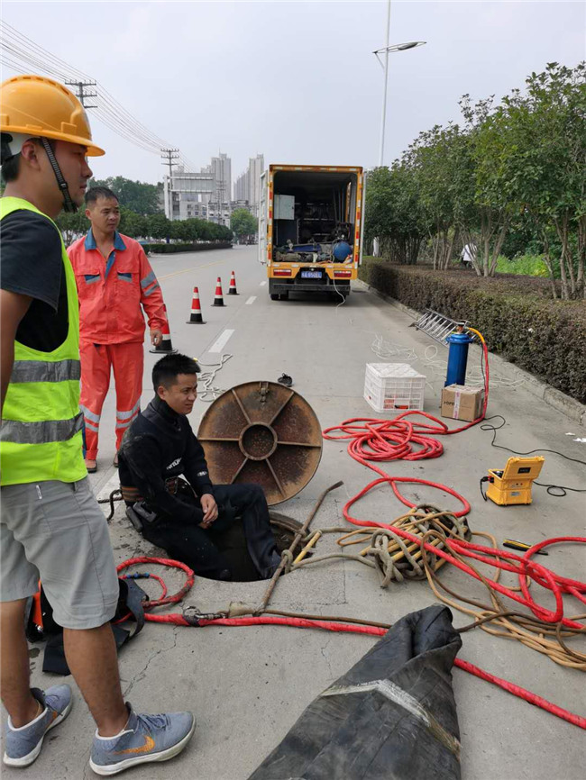 义安翻衬法管道修复技术主要工序
